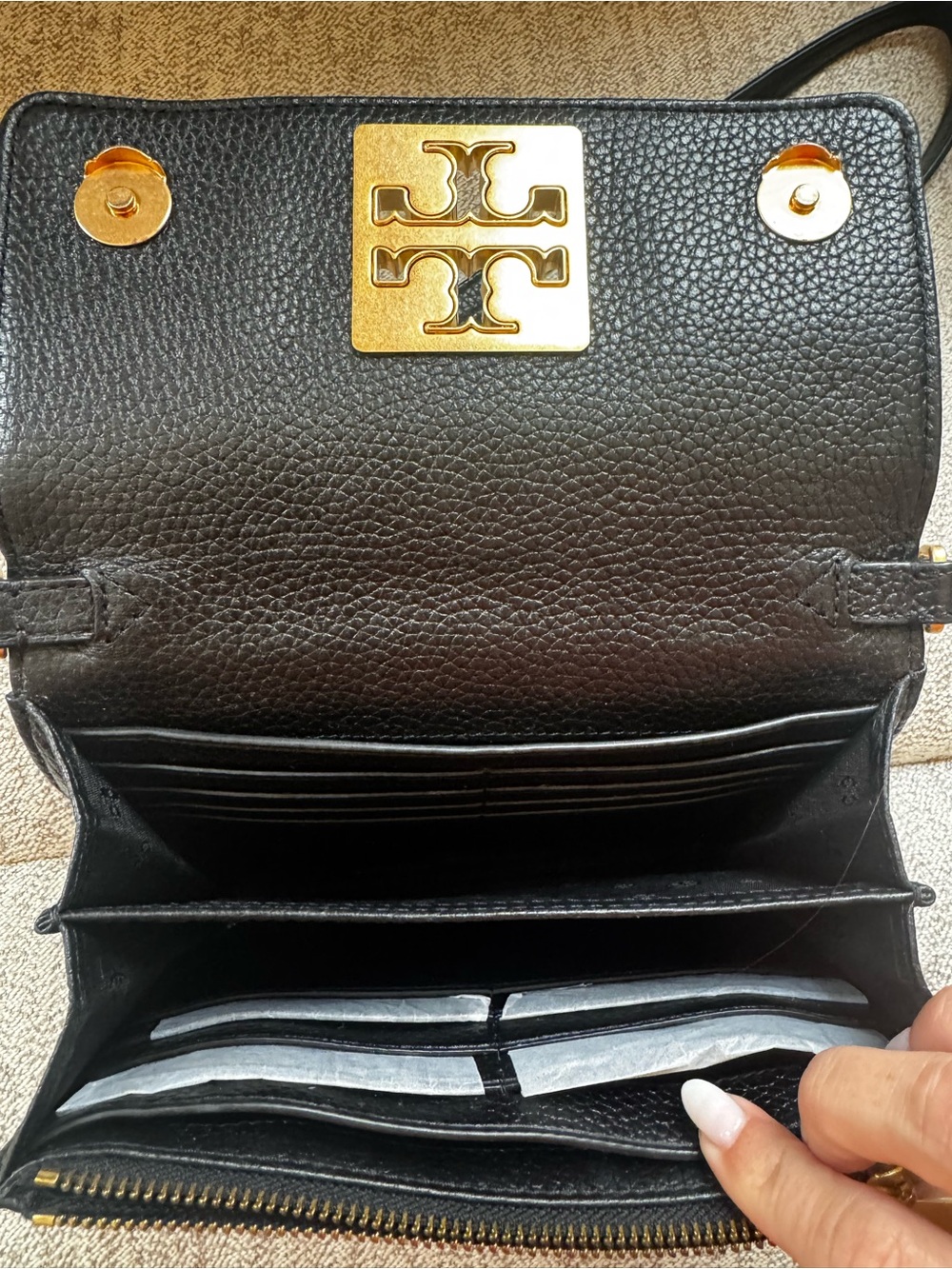 Tory Burch Black Leather Chain-Handle Crossbody Bag - Picture 4 of 7